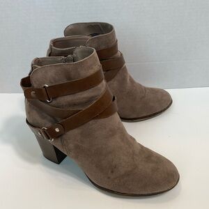 Womens Faux Suede Ankle Booties Size 8M